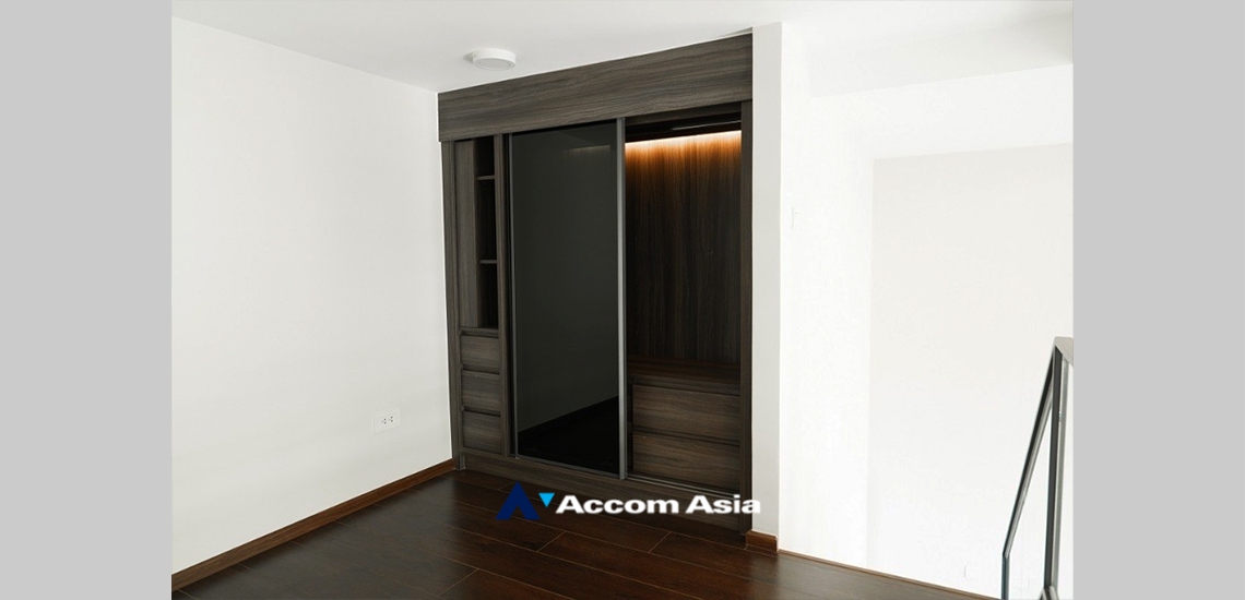 7  1 br Condominium For Sale in Sukhumvit ,Bangkok BTS Ekkamai at C Ekkamai AA34278