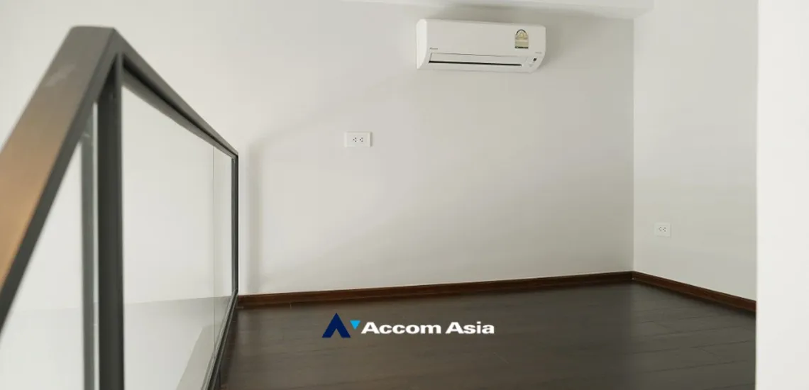 8  1 br Condominium For Sale in Sukhumvit ,Bangkok BTS Ekkamai at C Ekkamai AA34278