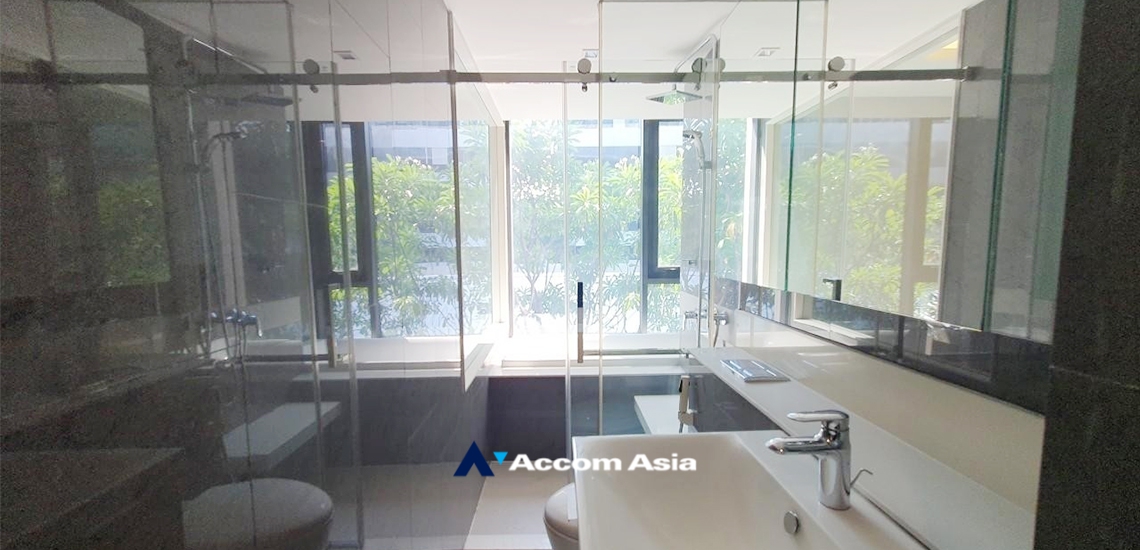 9  2 br Condominium For Sale in Sukhumvit ,Bangkok BTS Thong Lo at Urbitia Thonglor AA34300