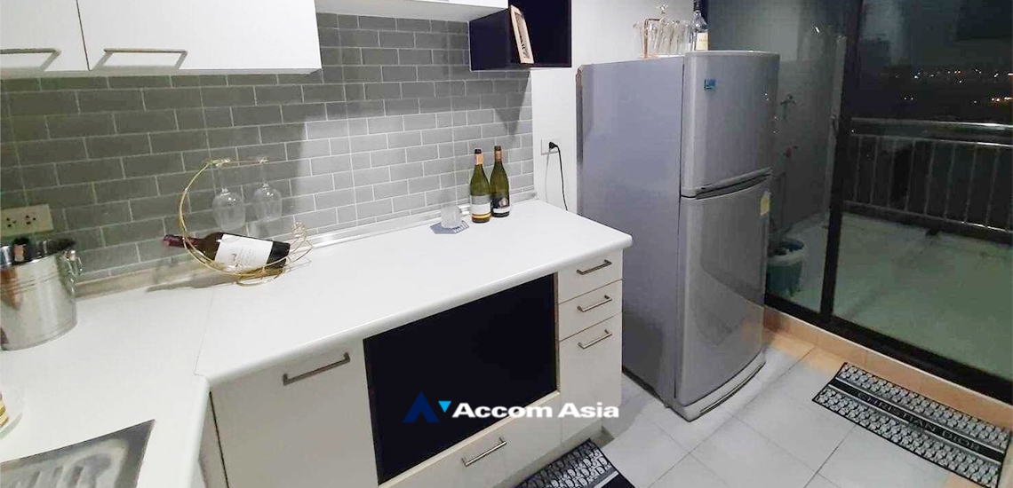  1  2 br Condominium For Sale in Sathorn ,Bangkok BRT Wat Dan at Lumpini Place Narathiwas - Chaopraya AA34309