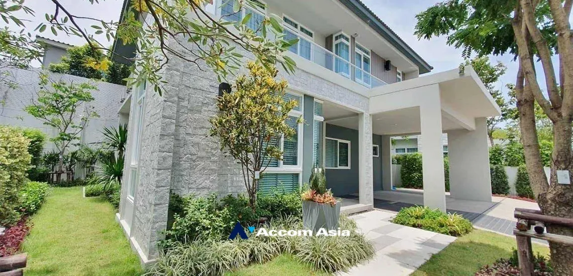 unit 4 Bedrooms  House For Rent in Bang Na, Bangkok  near BTS Udomsuk (AA34401)