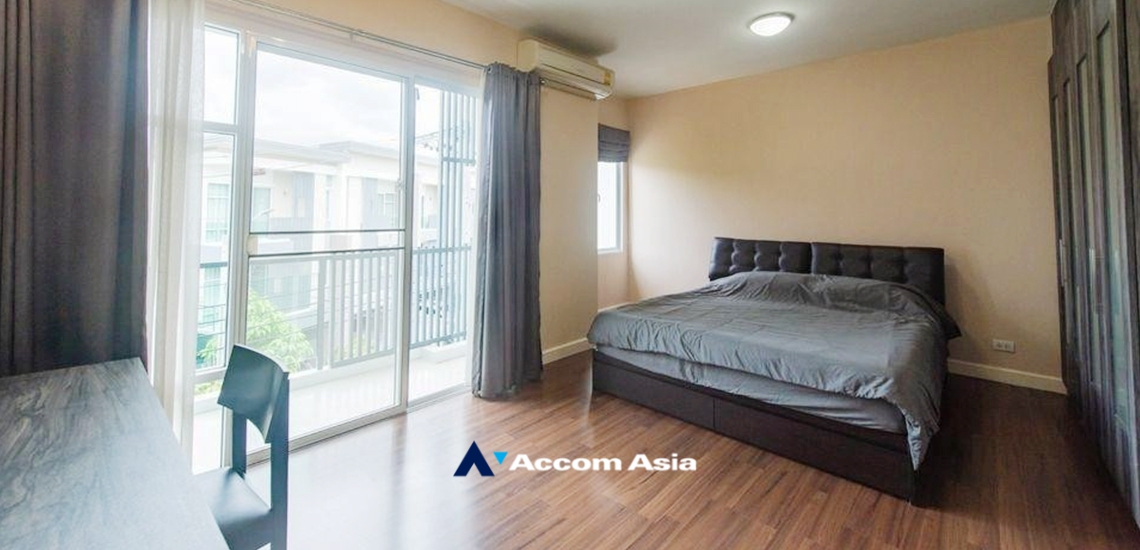 6  3 br Townhouse for rent and sale in Pattanakarn ,Bangkok BTS On Nut at Town Avenue Srinagarin AA34410
