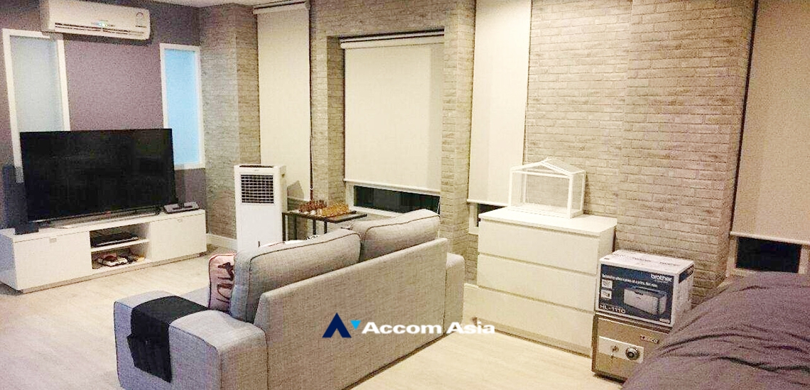 4  1 br Condominium For Sale in Silom ,Bangkok BTS Chong Nonsi - MRT Sam Yan at Surawong City Resort AA34416