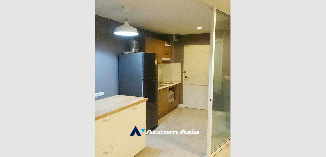 5  1 br Condominium For Sale in Silom ,Bangkok BTS Chong Nonsi - MRT Sam Yan at Surawong City Resort AA34416