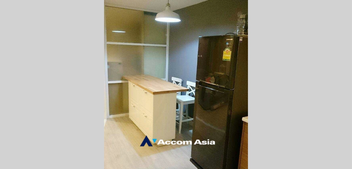 6  1 br Condominium For Sale in Silom ,Bangkok BTS Chong Nonsi - MRT Sam Yan at Surawong City Resort AA34416