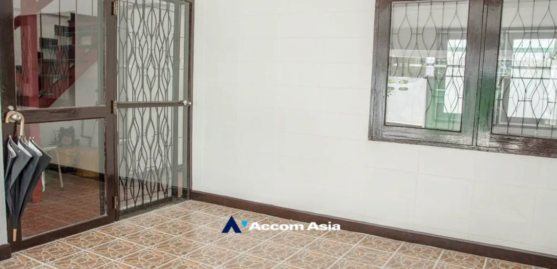  1  3 br Townhouse For Rent in Sathorn ,Bangkok BTS Chong Nonsi - BTS Saint Louis AA34430