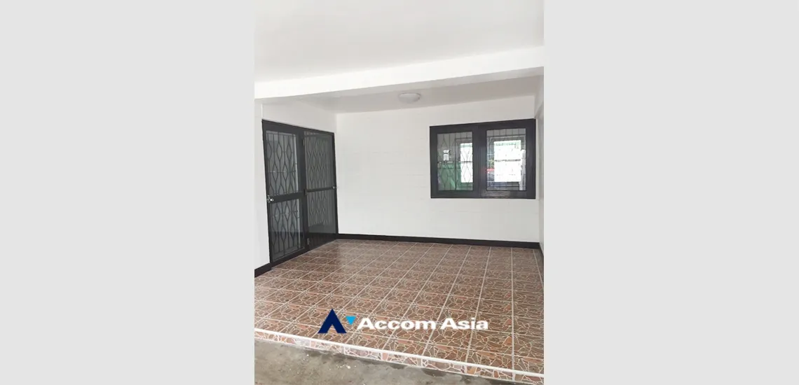 5  3 br Townhouse For Rent in Sathorn ,Bangkok BTS Chong Nonsi - BTS Saint Louis AA34430