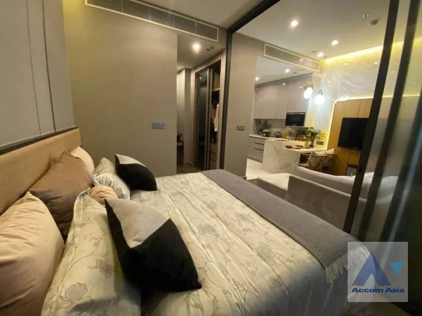 8  1 br Condominium for rent and sale in Ratchadaphisek ,Bangkok MRT Phetchaburi - BTS Asok at The Esse At Singha Complex AA34443