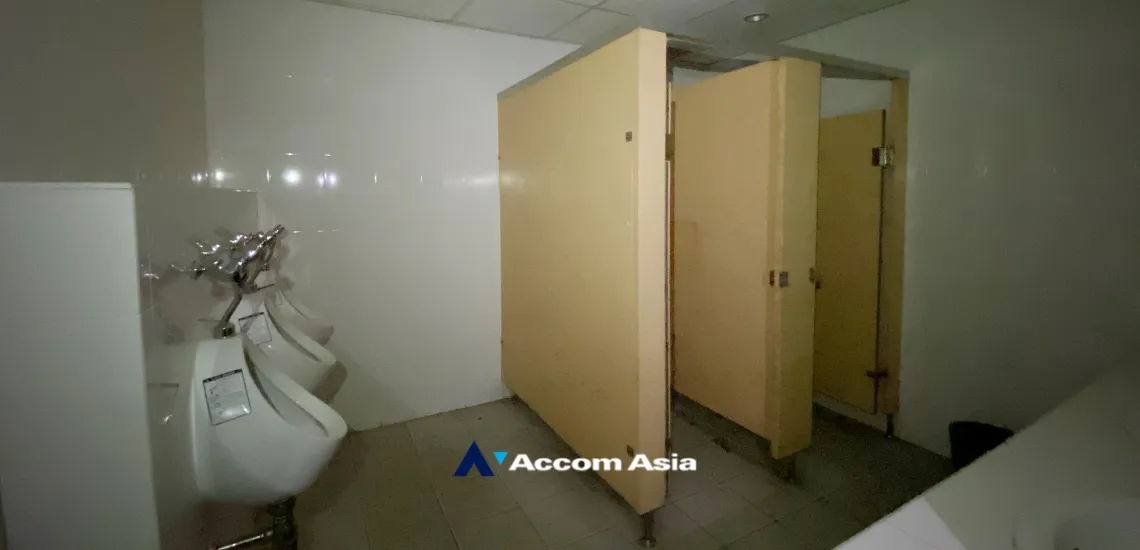 25  Office Space for rent and sale in Sukhumvit ,Bangkok BTS Phra khanong at PB Tower AA34447
