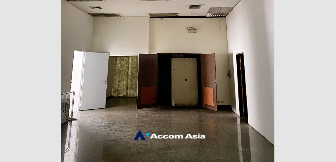 13  Office Space for rent and sale in Sukhumvit ,Bangkok BTS Phra khanong at PB Tower AA34447