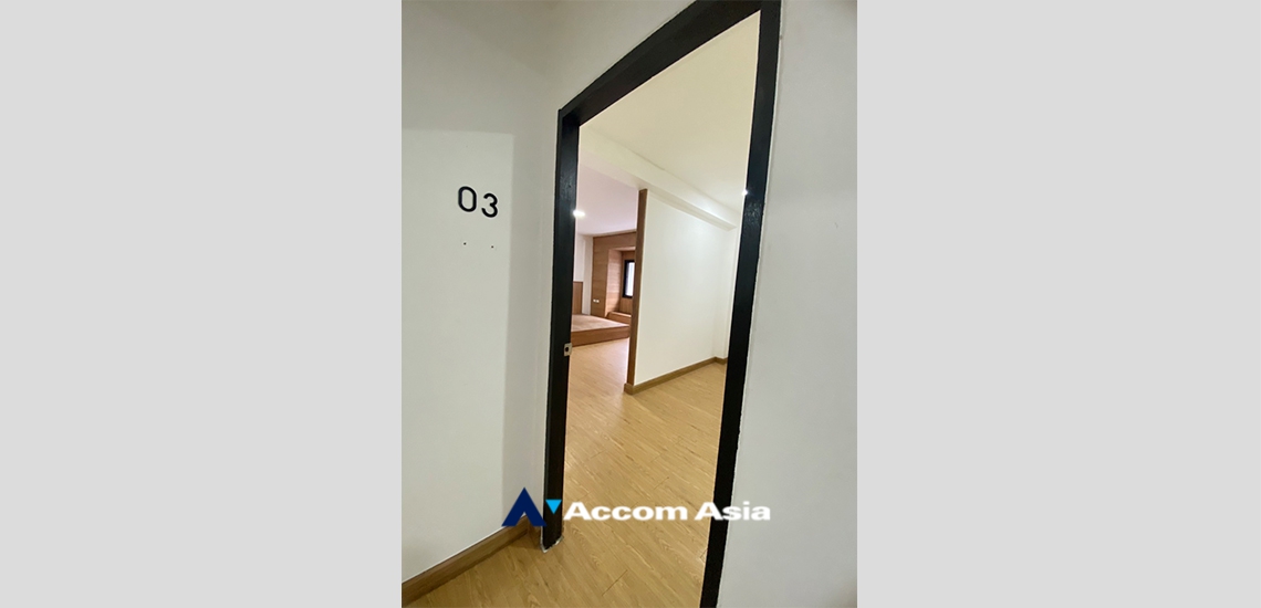 16  5 br Townhouse For Rent in Sukhumvit ,Bangkok BTS Phrom Phong AA34449