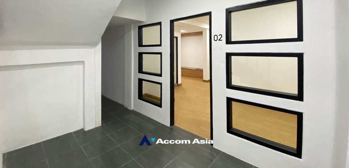 9  5 br Townhouse For Rent in Sukhumvit ,Bangkok BTS Phrom Phong AA34449