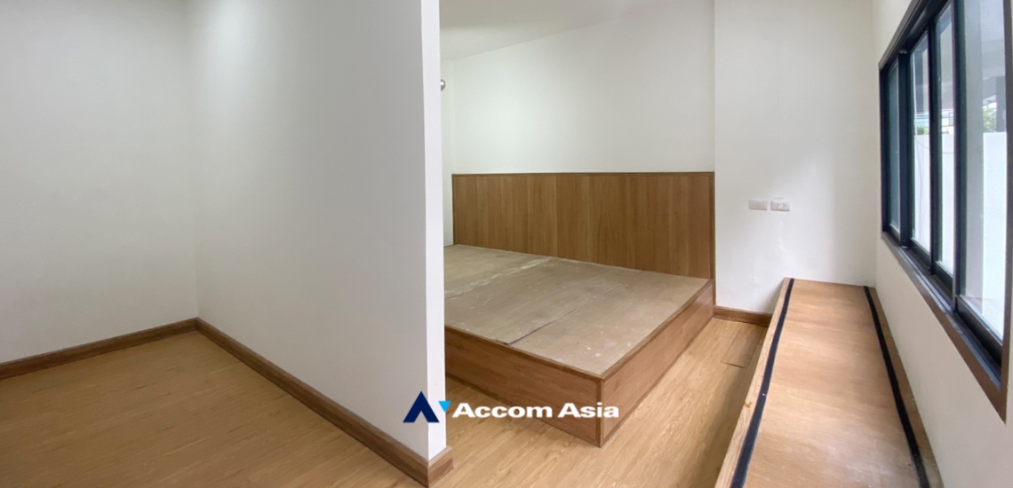 6  5 br Townhouse For Rent in Sukhumvit ,Bangkok BTS Phrom Phong AA34449