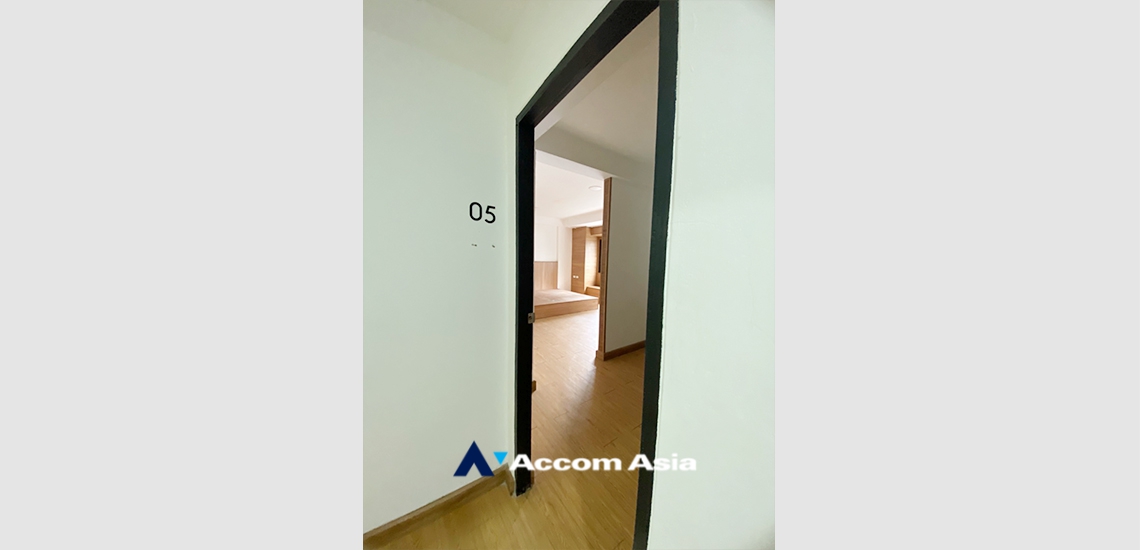 28  5 br Townhouse For Rent in Sukhumvit ,Bangkok BTS Phrom Phong AA34449