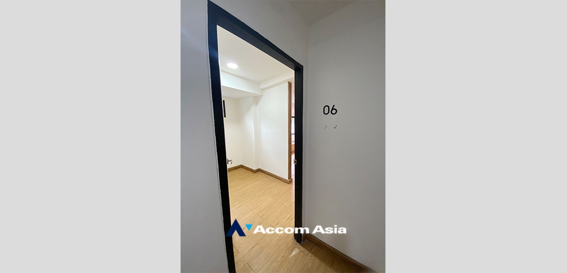 33  5 br Townhouse For Rent in Sukhumvit ,Bangkok BTS Phrom Phong AA34449