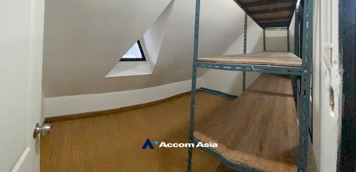 45  5 br Townhouse For Rent in Sukhumvit ,Bangkok BTS Phrom Phong AA34449