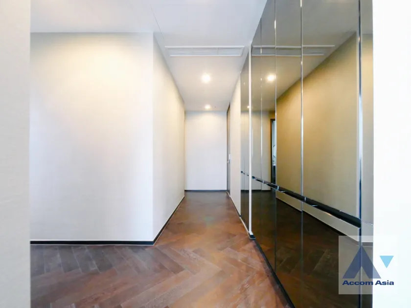 47  3 br Condominium for rent and sale in Sukhumvit ,Bangkok BTS Thong Lo at The Esse Sukhumvit 36 AA34452