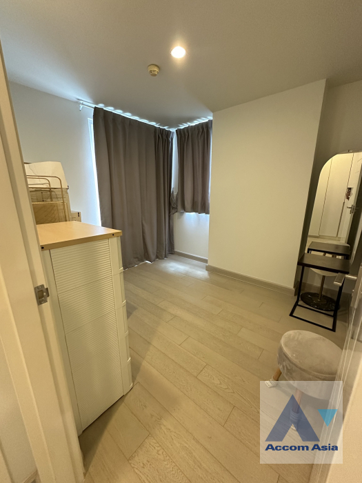 10  2 br Condominium For Sale in Charoen Nakhon ,Bangkok BTS Krung Thon Buri at The Bangkok Sathorn Taksin AA34483