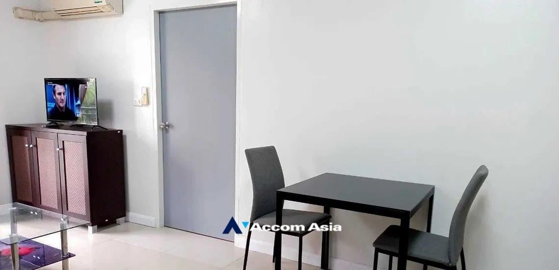  1  2 br Condominium For Sale in Ploenchit ,Bangkok BTS National Stadium at Condo One Siam AA34492