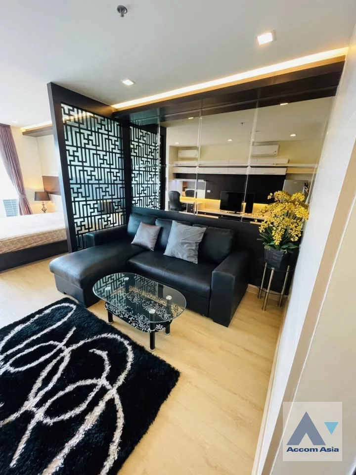  1  1 br Condominium For Rent in Sukhumvit ,Bangkok BTS Phra khanong at WELTZ Residence AA34502