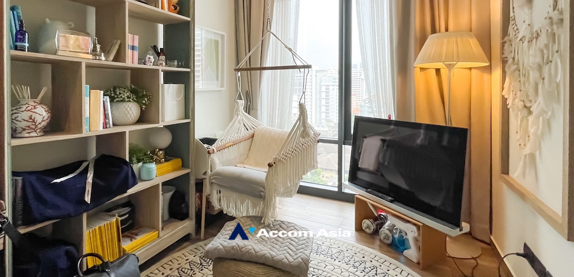 5  2 br Condominium For Sale in Sukhumvit ,Bangkok MRT Phetchaburi at The Lofts Asoke AA34517