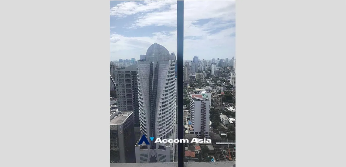 unitAshton Asoke