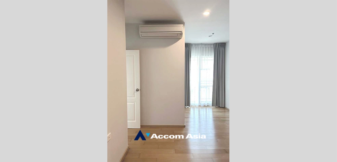 10  2 br Condominium For Sale in Charoen Nakhon ,Bangkok BTS Krung Thon Buri at Hive Sathorn AA34553