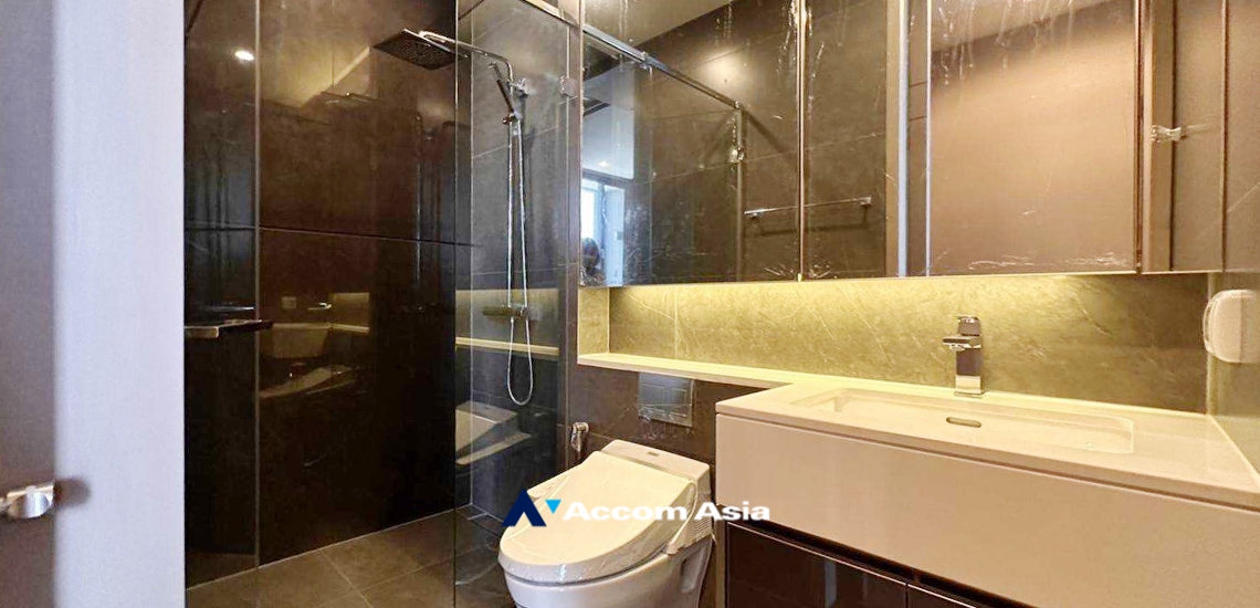 6  1 br Condominium For Rent in Ratchadaphisek ,Bangkok BTS Asok - MRT Phetchaburi - ARL Makkasan at The Esse At Singha Complex AA34595