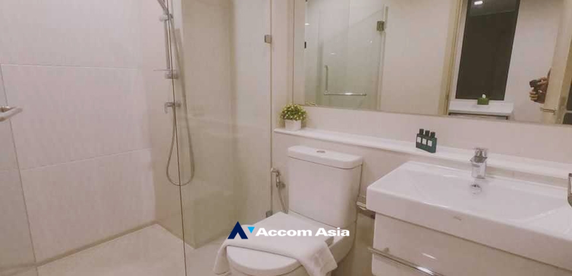 5  1 br Condominium For Sale in Ploenchit ,Bangkok BTS Ploenchit at Life One Wireless AA34628