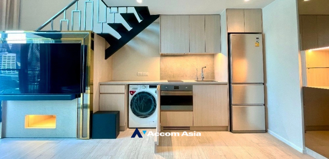  1  1 br Condominium For Sale in Silom ,Bangkok BTS Surasak at The Lofts Silom AA34666
