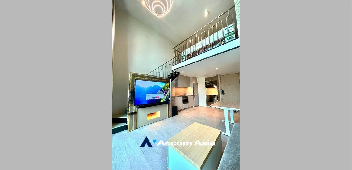  1  1 br Condominium For Sale in Silom ,Bangkok BTS Surasak at The Lofts Silom AA34666