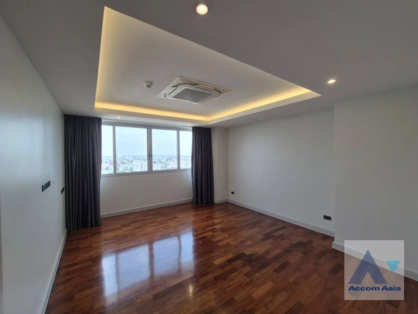 8  4 br Condominium for rent and sale in Sukhumvit ,Bangkok BTS Ekkamai at La Cascade AA34667