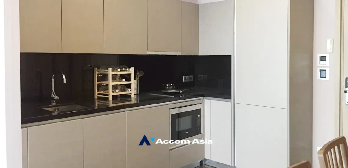 unit 1 Bedroom  Condominium For Rent & Sale in Sukhumvit, Bangkok  near BTS Phrom Phong (AA34696)