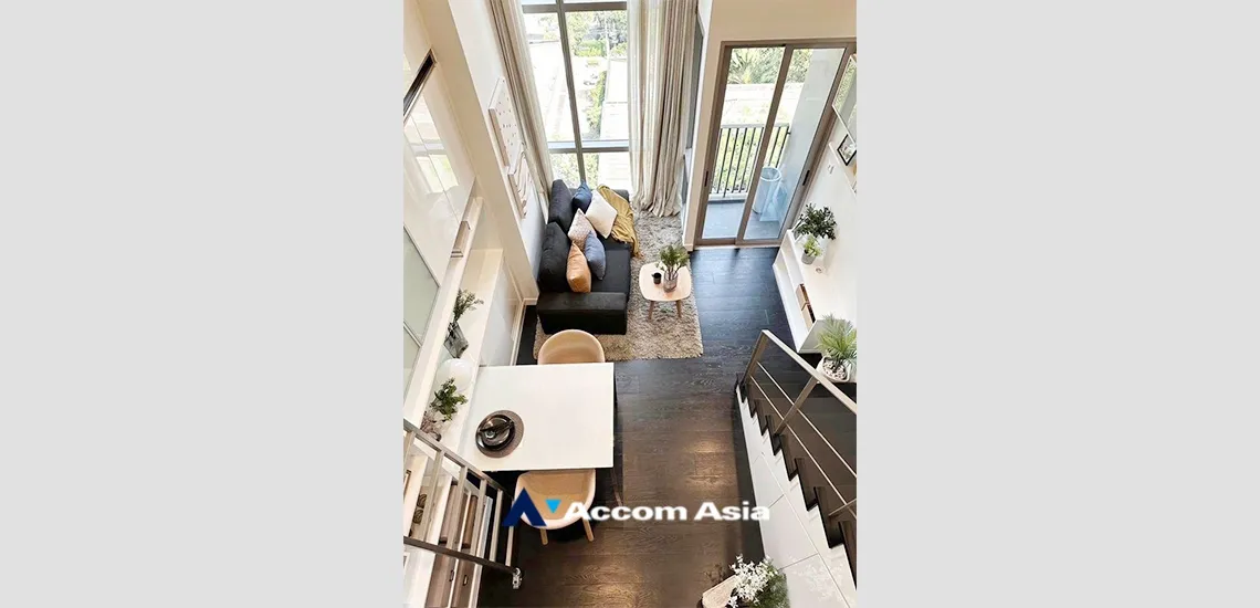 Corner Unit, Duplex Condo | Ideo Morph Condominium Condominium  1 Bedroom for Sale BTS Thong Lo in Sukhumvit Bangkok