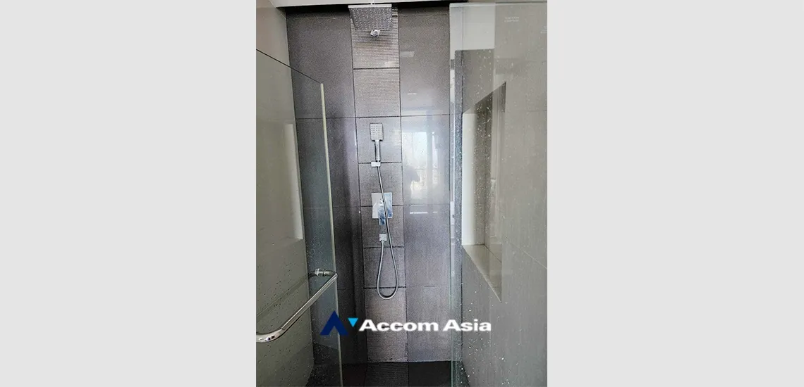 10  1 br Condominium For Rent in Sukhumvit ,Bangkok BTS Phra khanong at Rhythm Sukhumvit 44/1   AA34733