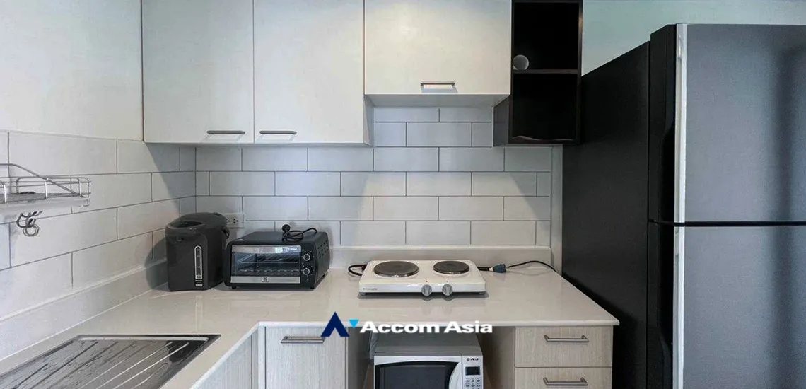  1  3 br Condominium for rent and sale in Sathorn ,Bangkok BRT Wat Dan at Lumpini Place Narathiwas - Chaopraya AA34758