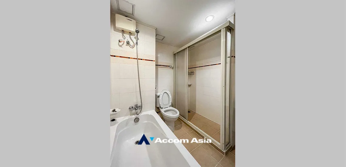 11  3 br Condominium for rent and sale in Sathorn ,Bangkok BRT Wat Dan at Lumpini Place Narathiwas - Chaopraya AA34758
