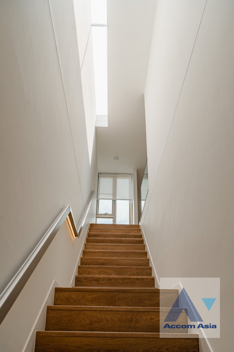 5  4 br House for rent and sale in Latkrabang ,Bangkok ARL Ban Thap Chang at VIVE Rama 9 AA34775