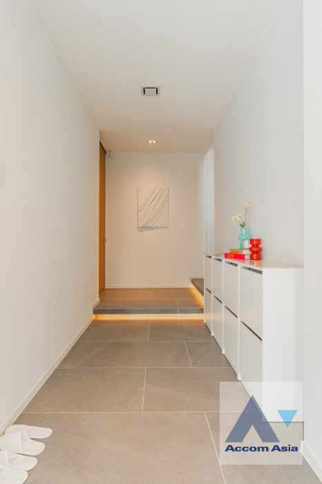 14  4 br House For Sale in Latkrabang ,Bangkok ARL Ban Thap Chang at VIVE Rama 9 AA34775