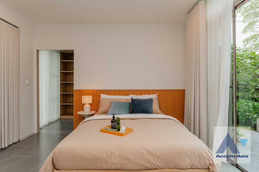 8  4 br House For Sale in Latkrabang ,Bangkok ARL Ban Thap Chang at VIVE Rama 9 AA34775