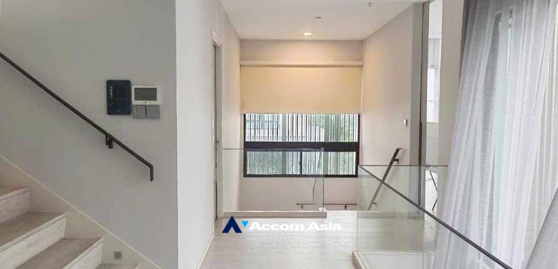 8  4 br House For Rent in Latkrabang ,Bangkok  AA34792