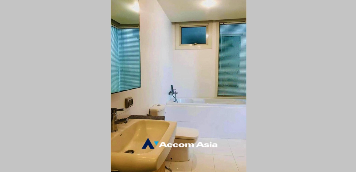 11  1 br Condominium For Sale in New Phetchaburi ,Bangkok BTS Chitlom at Manhattan Chidlom AA34800