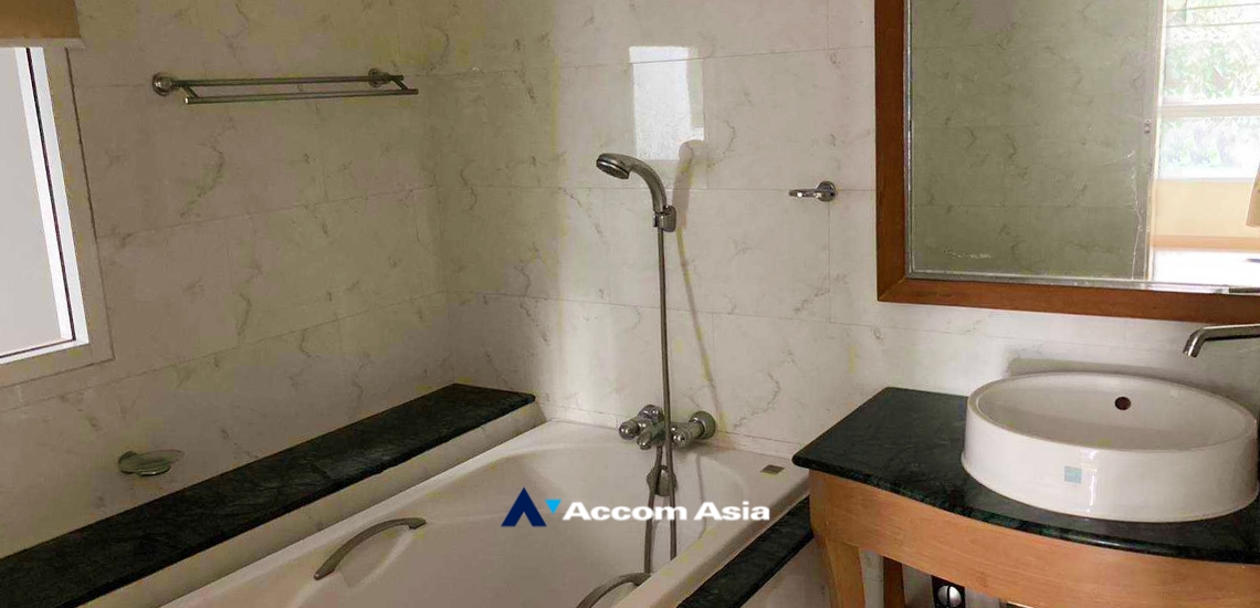 6  2 br Condominium For Sale in Sukhumvit ,Bangkok BTS Ekkamai at The Bangkok Sukhumvit 61 AA34817