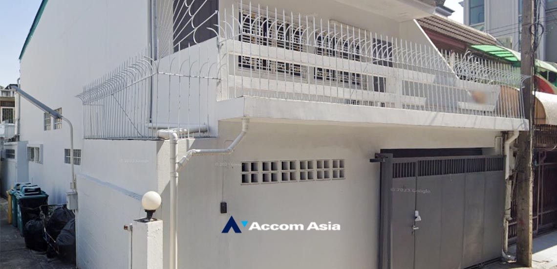  1  3 br Townhouse For Rent in Sukhumvit ,Bangkok BTS Phra khanong AA34830