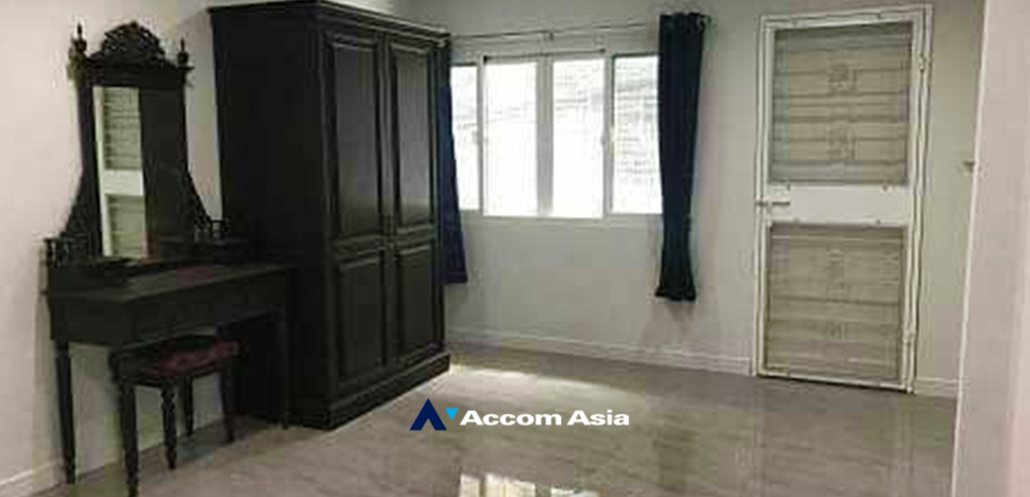 10  3 br Townhouse For Rent in Sukhumvit ,Bangkok BTS Phra khanong AA34830
