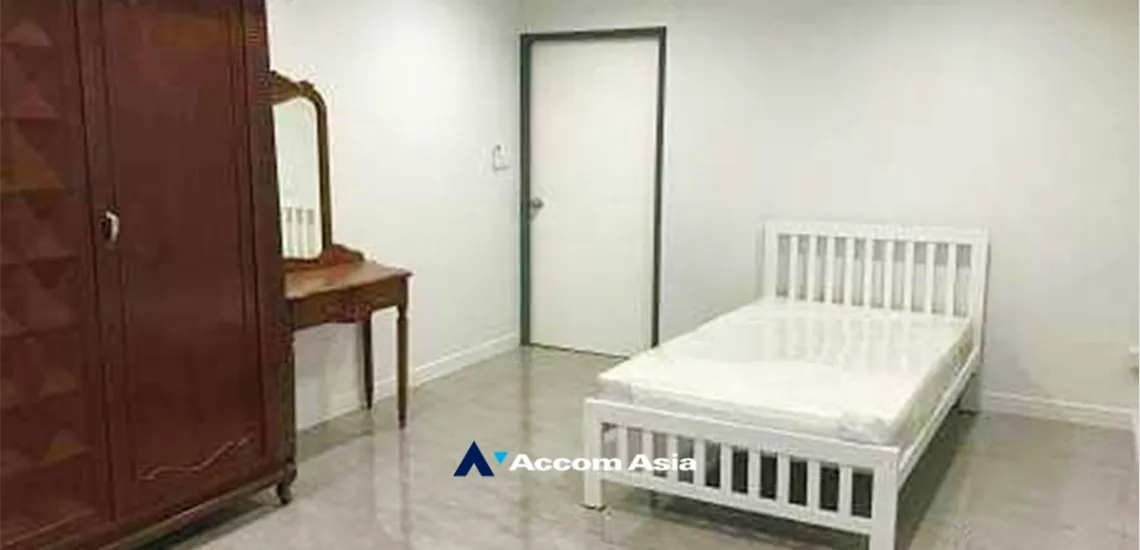 9  3 br Townhouse For Rent in Sukhumvit ,Bangkok BTS Phra khanong AA34830