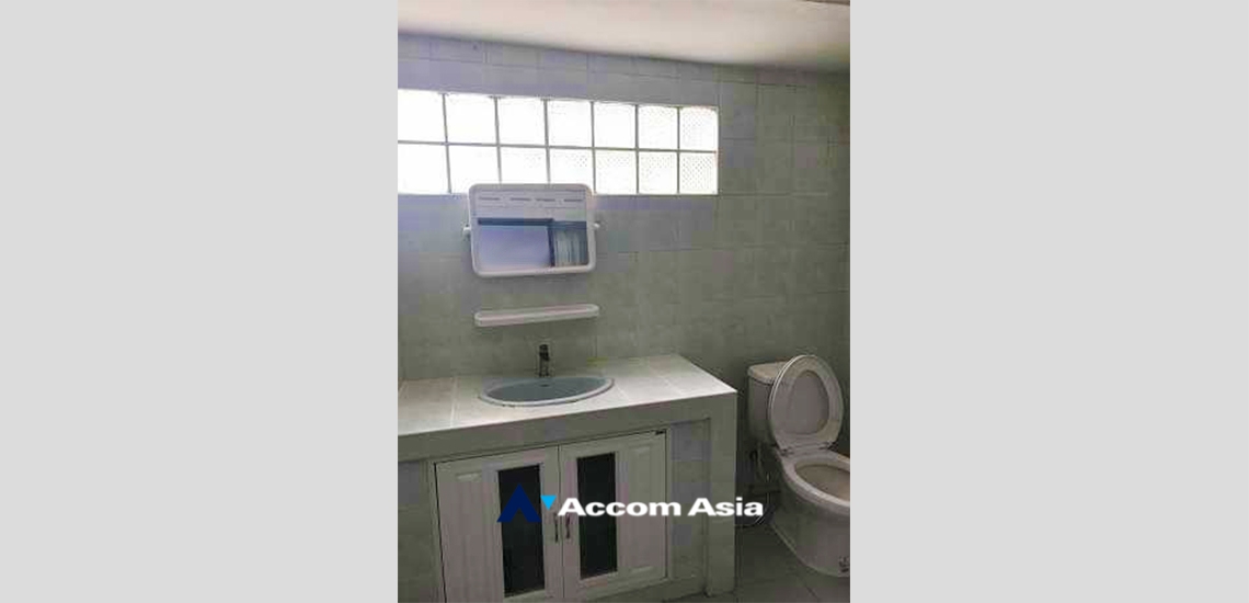 13  3 br Townhouse For Rent in Sukhumvit ,Bangkok BTS Phra khanong AA34830