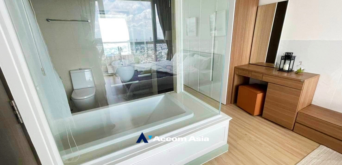 8  1 br Condominium For Sale in Sukhumvit ,Bangkok BTS Phra khanong at Sky Walk Condominium AA34832