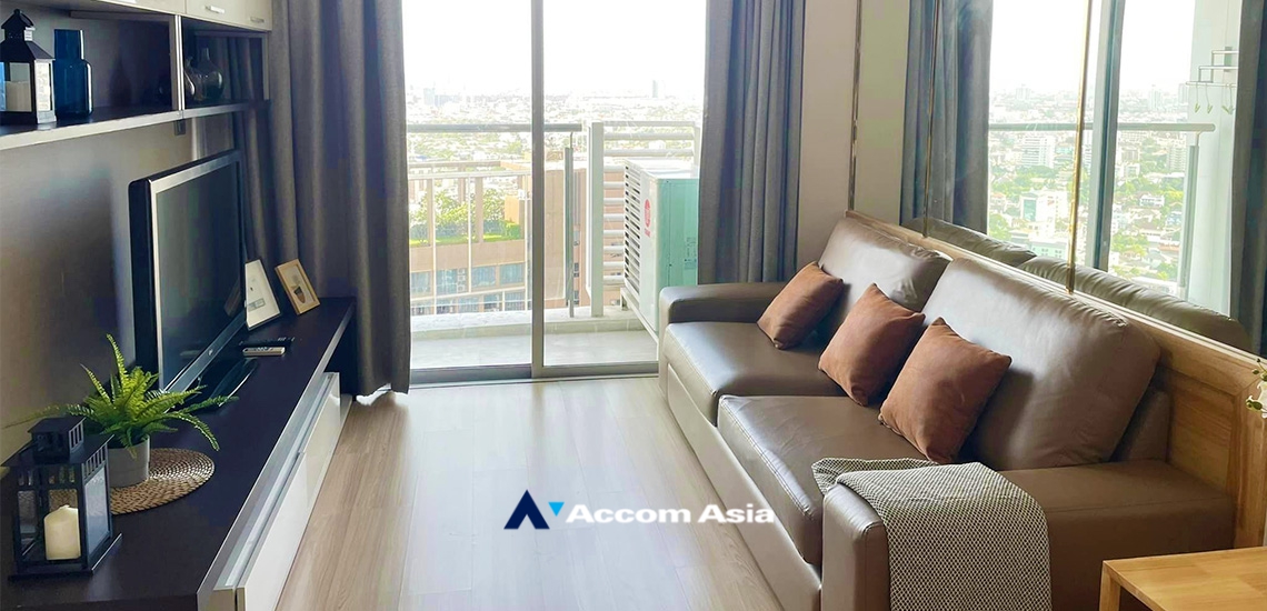  2  1 br Condominium For Sale in Sukhumvit ,Bangkok BTS Phra khanong at Sky Walk Condominium AA34832