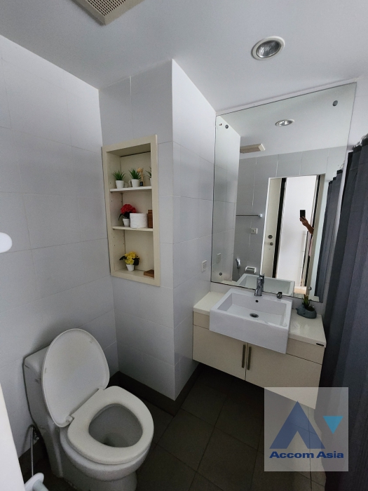 12  1 br Condominium For Sale in Sathorn ,Bangkok BTS Chong Nonsi at The Seed Mingle Sathorn AA34846